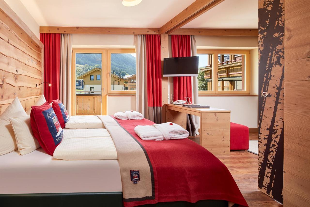 Hotel Hasenauer 4 Sterne Superior Σάαλμπαχ-Χίντεργκλεμ Εξωτερικό φωτογραφία