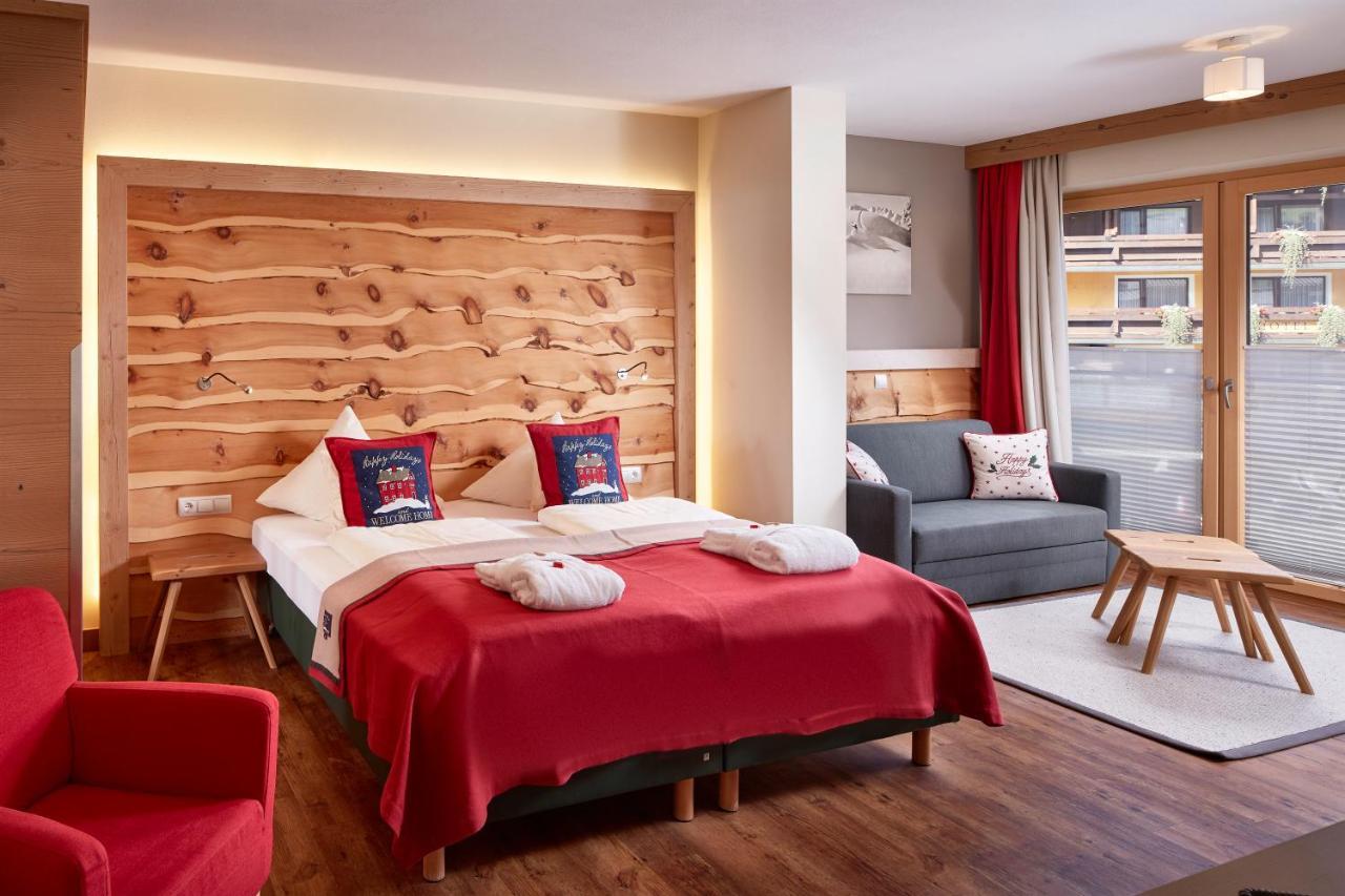 Hotel Hasenauer 4 Sterne Superior Σάαλμπαχ-Χίντεργκλεμ Εξωτερικό φωτογραφία
