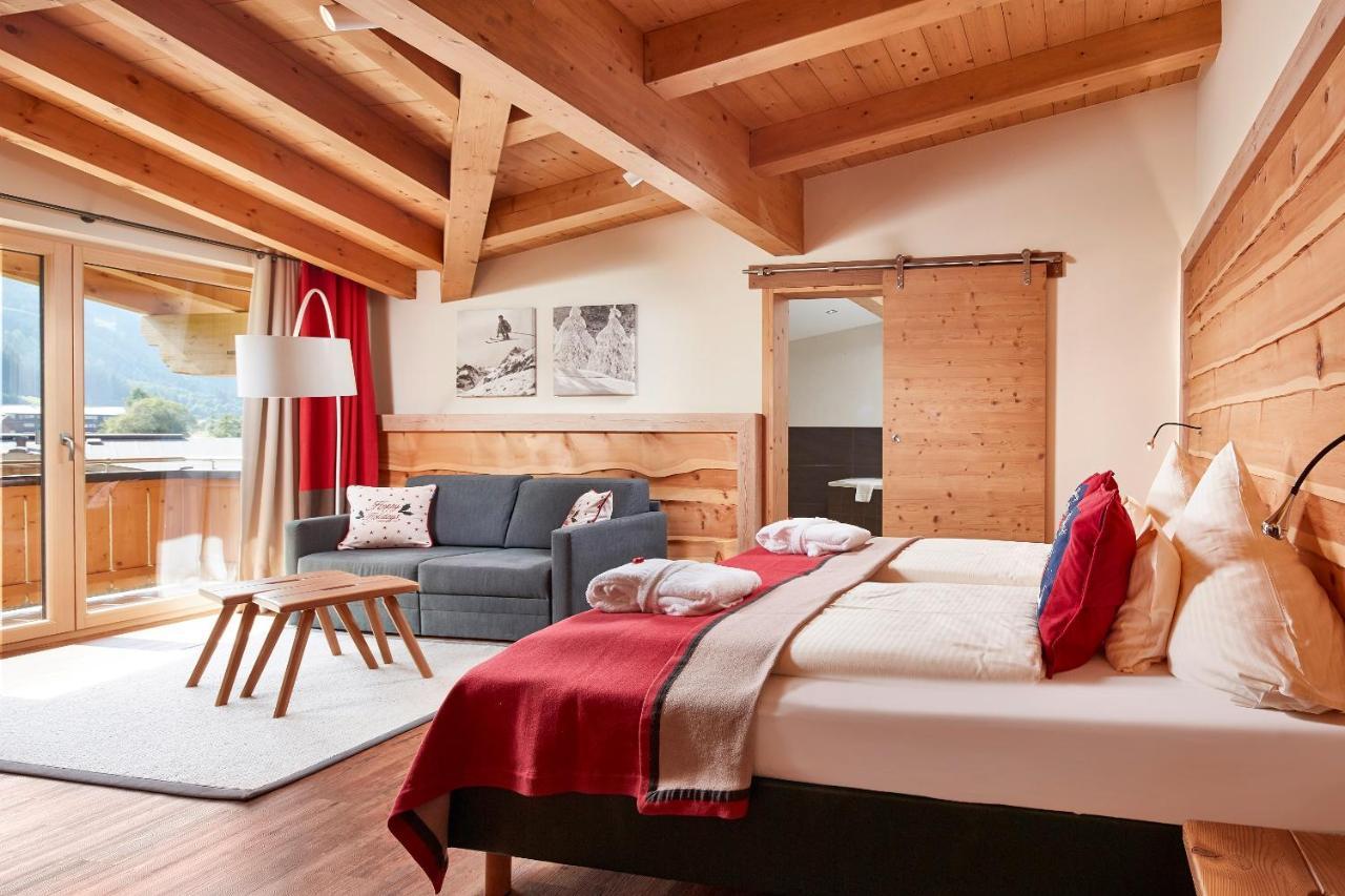 Hotel Hasenauer 4 Sterne Superior Σάαλμπαχ-Χίντεργκλεμ Εξωτερικό φωτογραφία