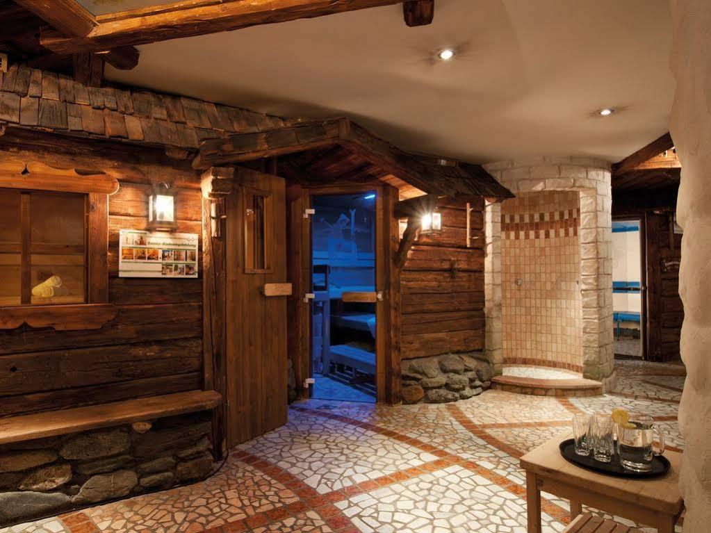 Hotel Hasenauer 4 Sterne Superior Σάαλμπαχ-Χίντεργκλεμ Εξωτερικό φωτογραφία
