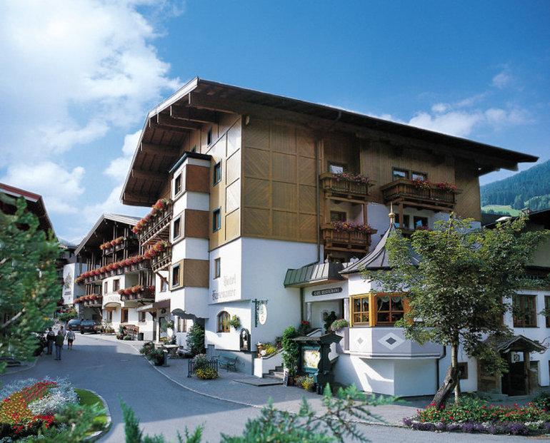 Hotel Hasenauer 4 Sterne Superior Σάαλμπαχ-Χίντεργκλεμ Εξωτερικό φωτογραφία